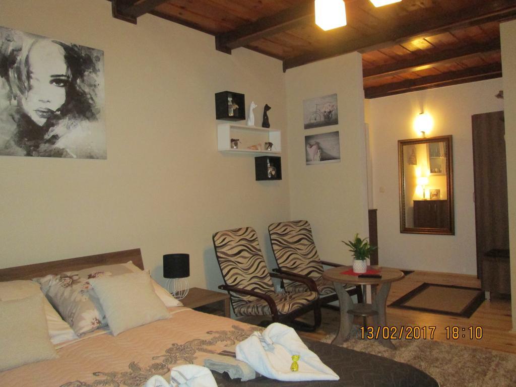 Apartamenty Przy Farze Казимеж-Дольны Номер фото